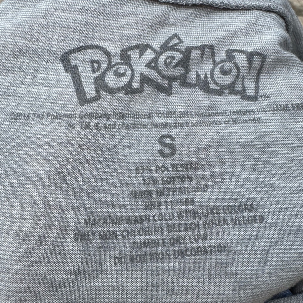 Grey Pikachu Pokémon brand muscle tee / S / Excellent condition - Picture 11 of 11